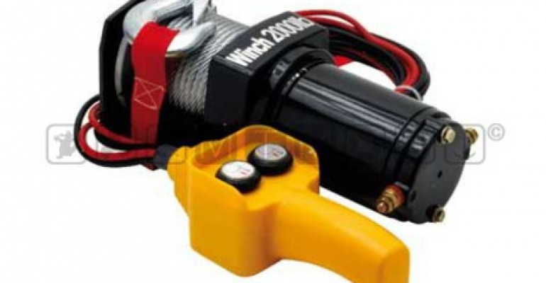 ELEKTRIČNI VITEL ZA PRIKOLICO 900L-12V