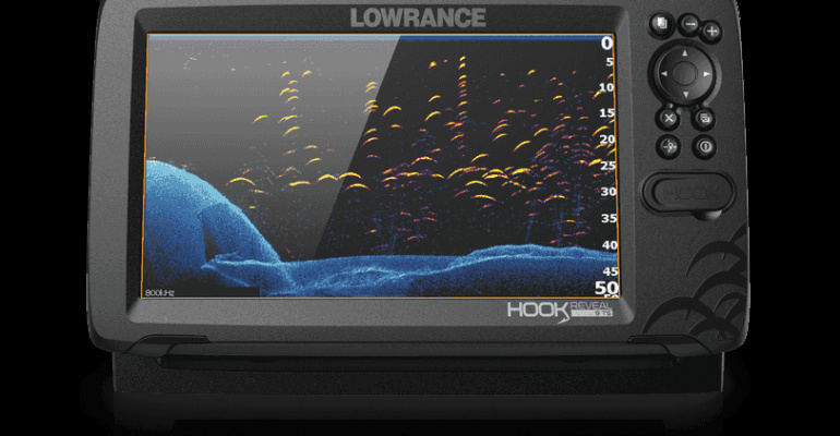 HOOK REVEAL 9 TripleShot s CHIRP, SideScan in DownScan